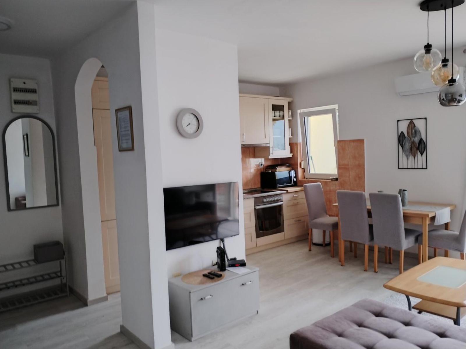 Apartment Topla Herceg Novi Exterior foto