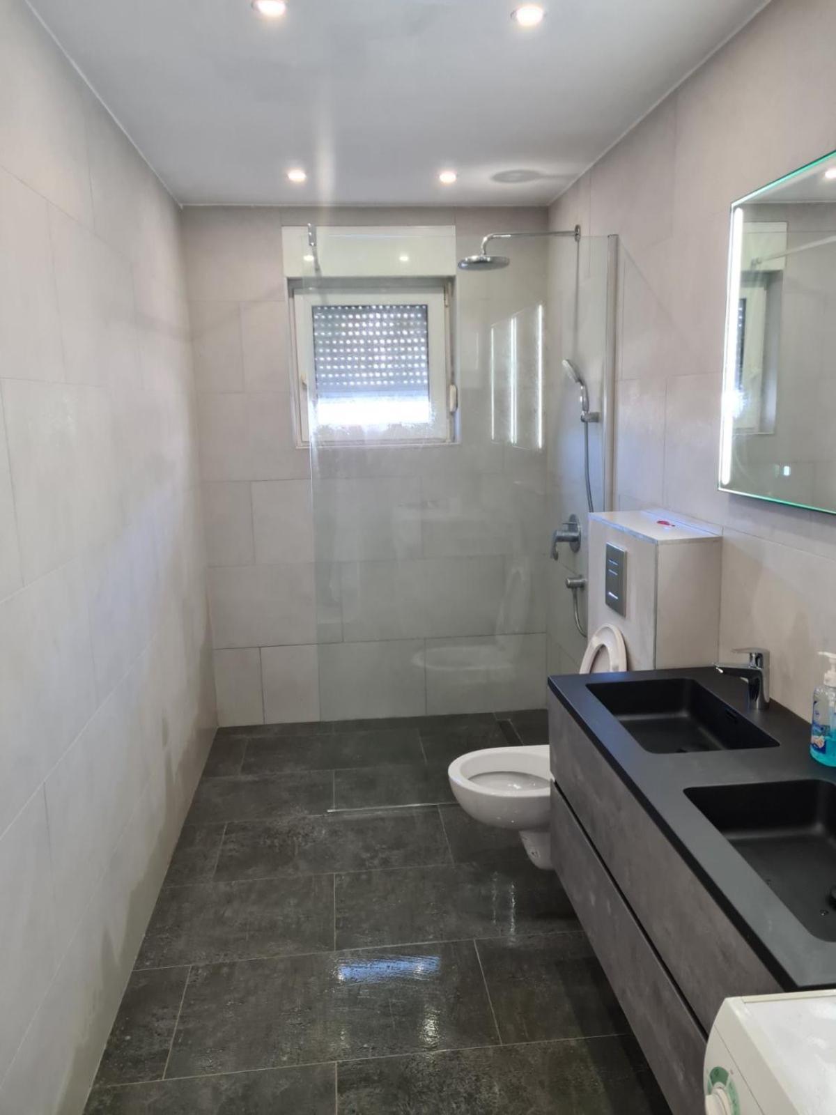 Apartment Topla Herceg Novi Exterior foto